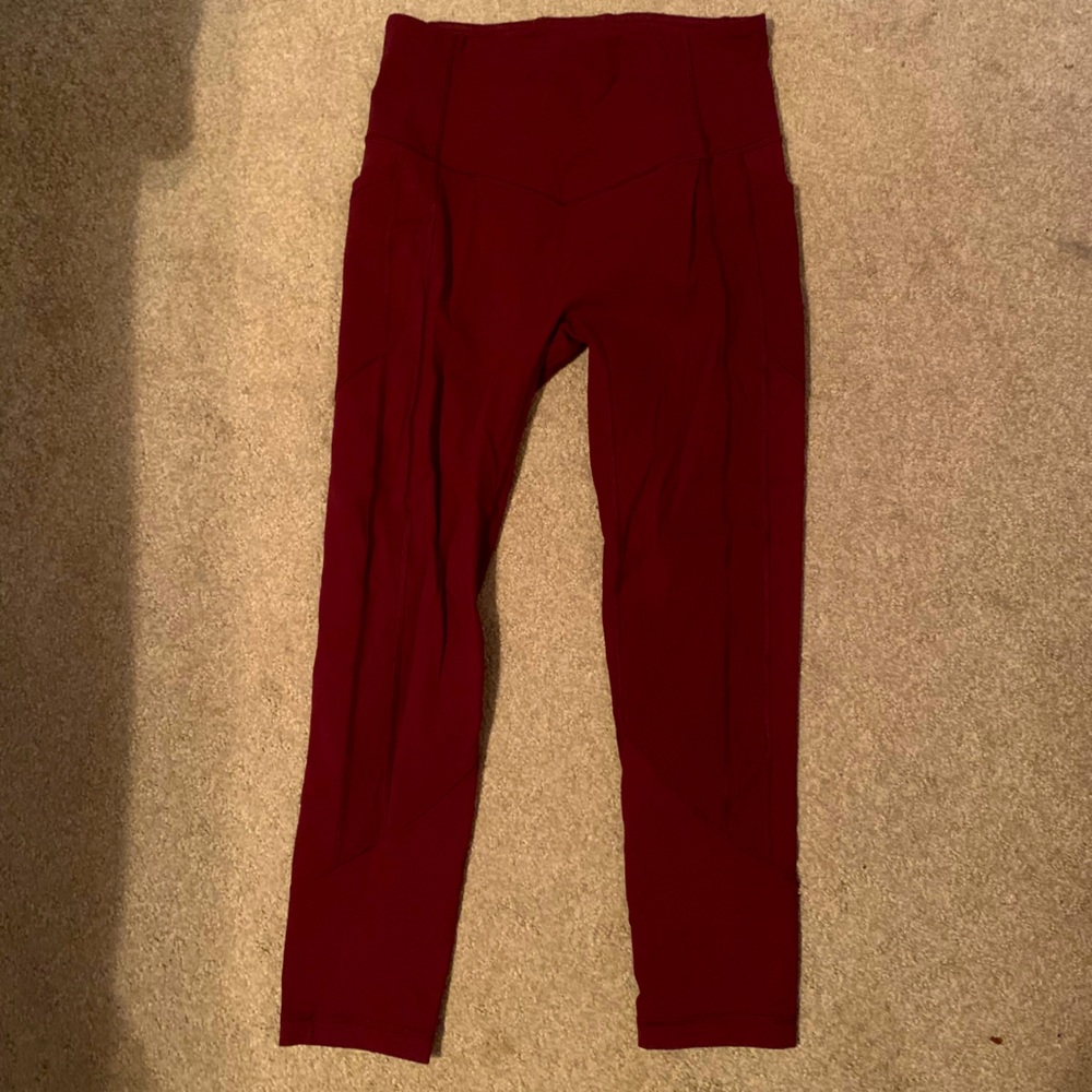 Lululemon All the Right Places 23” sz 6